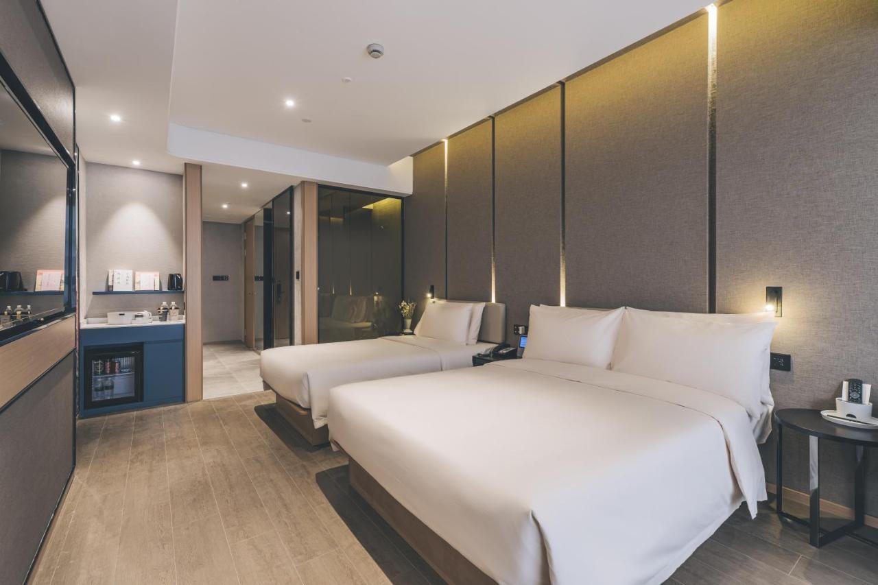 Atour Hotel East Nanjing Road Near The Bund 샹하이 외부 사진